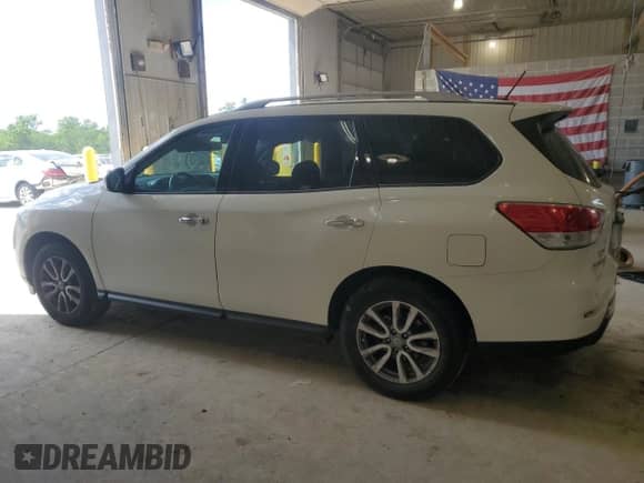 2016 Nissan Pathfinder S с VIN 5N1AR2MM5GC640860, выставлен на аукционе Copart как лот 56867235 с пробегом 105 974 миль миль и Списание • Salvage title. История ставок и продаж доступна на DreamBid. Изображение 2.