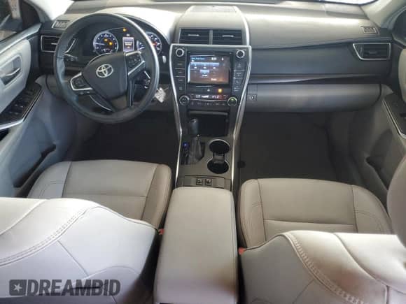 2017 Toyota Camry LE с VIN 4T1BF1FK6HU369807, выставлен на аукционе Copart как лот 82332375 с пробегом 31 229 миль миль и Списание • Salvage title. История ставок и продаж доступна на DreamBid. Изображение 8.