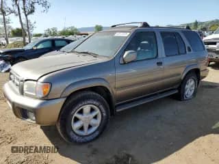 2001 Nissan Pathfinder SE z VIN JN8DR09Y31W575745, wystawiony jako Copart lot #52573725 z przebiegiem 175 145 mil mil oraz Szkoda całkowita • Salvage title. Historia ofert i sprzedaży dostępna na DreamBid. Obrazek 1.