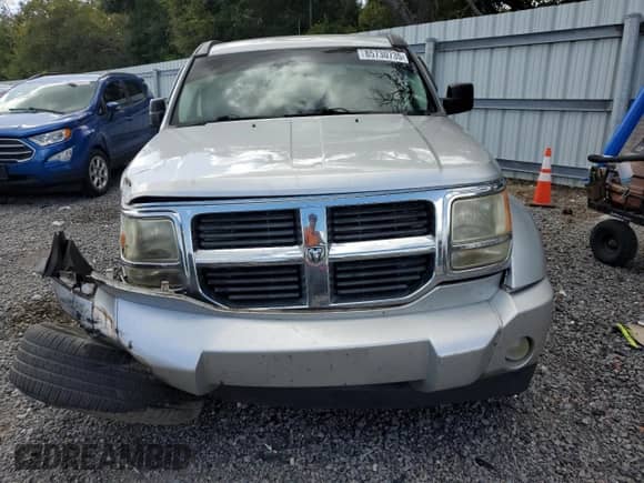 2008 Dodge Nitro SXT with VIN 1D8GU28K48W129101, listed as a Copart auction lot 85730735 with 211,507 mi miles and Salvage title. Bid and sale history available at DreamBid. Image 5.