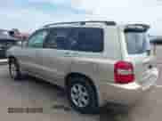 2005 Toyota Highlander с VIN JTEEP21A750115220, выставлен на аукционе IAAI как лот 43138924 с пробегом 199 464 миль миль и . История ставок и продаж доступна на DreamBid. Изображение 3.