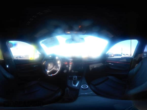 2013 BMW 3 Series 335i с VIN WBA3A9G58DNP38070, выставлен на аукционе IAAI как лот 43452288 с пробегом 86 119 миль миль и . История ставок и продаж доступна на DreamBid. Изображение 21.