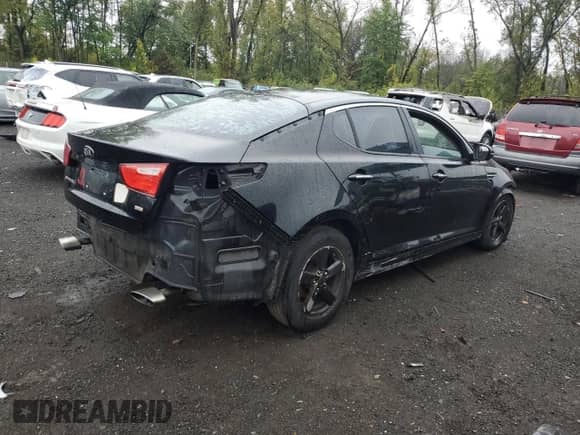 2015 Kia Optima LX with VIN 5XXGM4A77FG420299, listed as a Copart auction lot 82041925 with 189,291 mi miles and Salvage title. Bid and sale history available at DreamBid. Image 3.