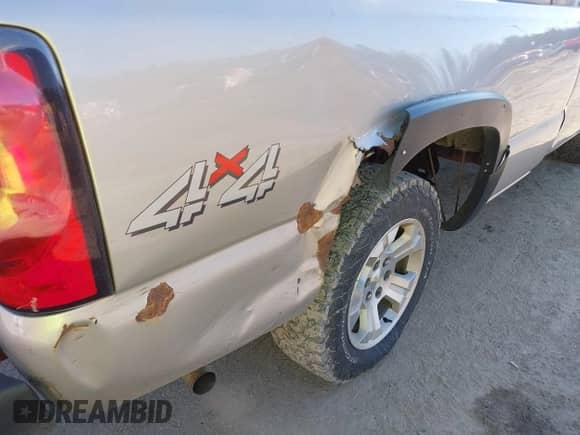 2006 Chevrolet Silverado 1500 Work Truck с VIN 3GCEK14VX6G180393, выставлен на аукционе IAAI как лот 41875043 с пробегом 107 441 миль миль и . История ставок и продаж доступна на DreamBid. Изображение 6.