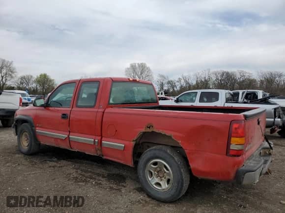2001 Chevrolet Silverado 1500 z VIN 2GCEC19W711191836, wystawiony jako Copart lot #53521625 z przebiegiem Nie podano mil oraz Szkoda całkowita • Salvage title. Historia ofert i sprzedaży dostępna na DreamBid. Obrazek 2.