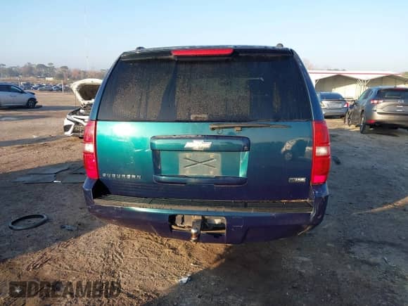 2007 Chevrolet Suburban LT с VIN 3GNFC16077G230369, выставлен на аукционе IAAI как лот 41476661 с пробегом 229 676 миль миль и . История ставок и продаж доступна на DreamBid. Изображение 16.