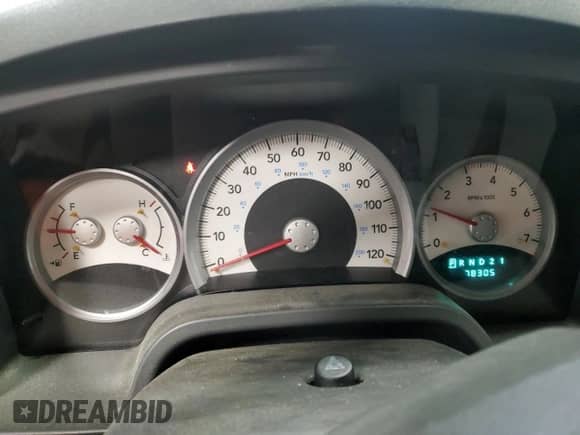 2007 Dodge Dakota SLT с VIN 1D7HE48P87S182418, выставлен на аукционе Copart как лот 58502375 с пробегом 78 305 миль миль и Списание • Salvage title. История ставок и продаж доступна на DreamBid. Изображение 9.
