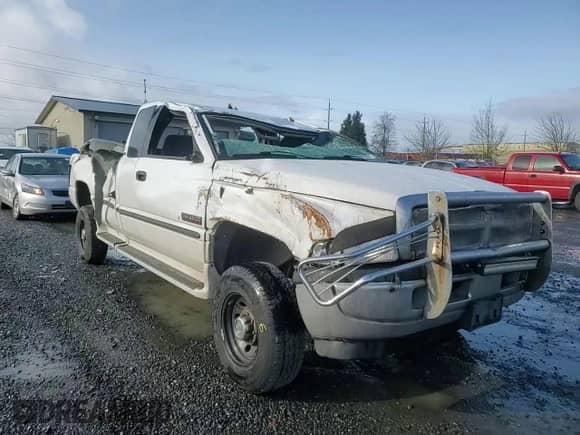 1998 Dodge 2500 with VIN 1B7KF2366WJ246332, listed as a Copart auction lot 50051475 with Not provided miles and Salvage title. Bid and sale history available at DreamBid. Image 11.