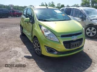 2013 Chevrolet Spark LT с VIN KL8CF6S95DC535235, выставлен на аукционе IAAI как лот 42563406 с пробегом 83 571 миль миль и . История ставок и продаж доступна на DreamBid. Изображение 1.