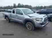 2018 Toyota Tacoma SR5 с VIN 5TFSZ5AN4JX156296, выставлен на аукционе IAAI как лот 41911608 с пробегом 105 340 миль миль и . История ставок и продаж доступна на DreamBid. Изображение 1.