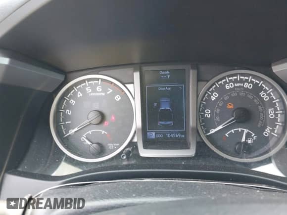 2017 Toyota Tacoma SR5 с VIN 3TMCZ5AN5HM104552, выставлен на аукционе IAAI как лот 42376668 с пробегом 104 569 миль миль и . История ставок и продаж доступна на DreamBid. Изображение 7.