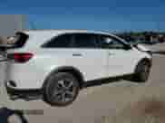2020 Kia Sorento LX with VIN 5XYPG4A57LG692557, listed as a Copart auction lot 69871335 with Not provided miles and Non repairable. Bid and sale history available at DreamBid. Image 3.