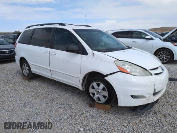 2007 Toyota Sienna CE с VIN 5TDZK23C67S052422, выставлен на аукционе Copart как лот 66112395 с пробегом 200 189 миль миль и Списание • Salvage title. История ставок и продаж доступна на DreamBid. Изображение 4.