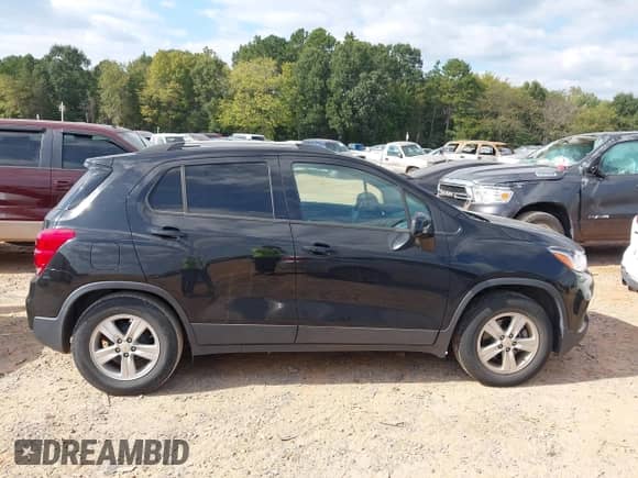 2021 Chevrolet Trax LT с VIN KL7CJLSB7MB322281, выставлен на аукционе IAAI как лот 43252257 с пробегом 96 076 миль миль и . История ставок и продаж доступна на DreamBid. Изображение 14.