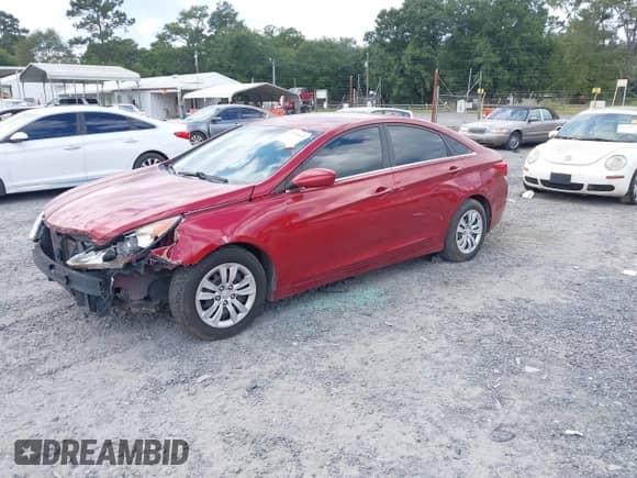 2011 Hyundai Sonata GLS with VIN 5NPEB4AC1BH019775, listed as a IAAI auction lot 43281535 with 150,000 mi miles and . Bid and sale history available at DreamBid. Image 2.
