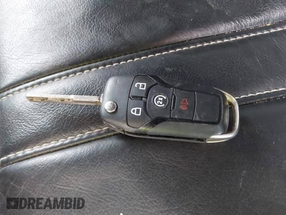 2018 Ford F-150 XL с VIN 1FTEW1E51JFA91714, выставлен на аукционе IAAI как лот 43033067 с пробегом 101 356 миль миль и . История ставок и продаж доступна на DreamBid. Изображение 11.