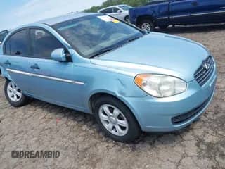 2006 Hyundai Accent GLS z VIN KMHCN46C26U044456, wystawiony jako IAAI lot #42323243 z przebiegiem 176 140 mil mil oraz . Historia ofert i sprzedaży dostępna na DreamBid. Obrazek 1.