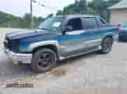 2004 Chevrolet Avalanche Z71 z VIN 3GNEK12T94G287716, wystawiony jako IAAI lot #42850235 z przebiegiem 262 184 mil mil oraz . Historia ofert i sprzedaży dostępna na DreamBid. Obrazek 2.