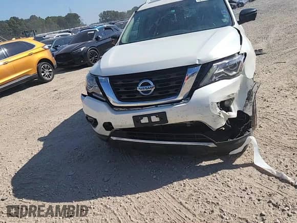 2017 Nissan Pathfinder SV z VIN 5N1DR2MMXHC669317, wystawiony jako Copart lot #80838635 z przebiegiem 197 594 mil mil oraz Nie do naprawy • Non repairable. Historia ofert i sprzedaży dostępna na DreamBid. Obrazek 14.