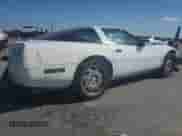 1992 Chevrolet Corvette с VIN 1G1YY23P7N5113513, выставлен на аукционе Copart как лот 77613324 с пробегом 167 419 миль миль и Списание • Salvage title. История ставок и продаж доступна на DreamBid. Изображение 3.
