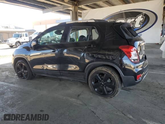 2018 Chevrolet Trax Premier with VIN KL7CJMSB9JB608232, listed as a Copart auction lot 85780505 with 226,655 mi miles and Salvage title. Bid and sale history available at DreamBid. Image 2.