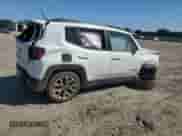 2017 Jeep Renegade Latitude z VIN ZACCJABB2HPF43371, wystawiony jako Copart lot #85837885 z przebiegiem 210 392 mil mil oraz Nie do naprawy • Non repairable. Historia ofert i sprzedaży dostępna na DreamBid. Obrazek 3.