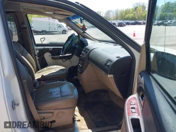 2005 Chevrolet Uplander LT с VIN 1GNDV33L55D268981, выставлен на аукционе IAAI как лот 42219911 с пробегом 258 170 миль миль и . История ставок и продаж доступна на DreamBid. Изображение 5.