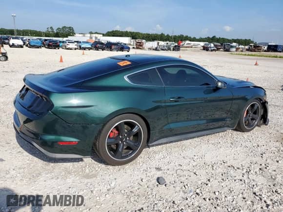2019 Ford Mustang Bullitt z VIN 1FA6P8K09K5504611, wystawiony jako Copart lot #67043705 z przebiegiem 33 913 mil mil oraz Czysty tytuł • Clean title. Historia ofert i sprzedaży dostępna na DreamBid. Obrazek 3.