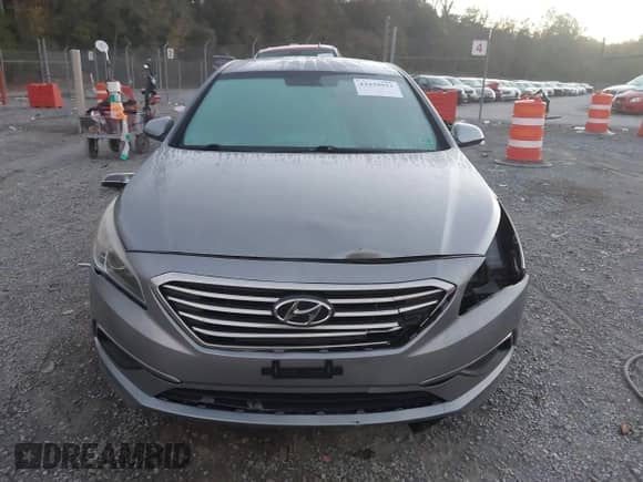 2016 Hyundai Sonata SE с VIN 5NPE24AF1GH305286, выставлен на аукционе IAAI как лот 43438911 с пробегом 88 495 миль миль и . История ставок и продаж доступна на DreamBid. Изображение 13.