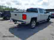 2015 Chevrolet Silverado 1500 LT z VIN 3GCPCREC2FG190191, wystawiony jako IAAI lot #43186118 z przebiegiem 96 033 mil mil oraz . Historia ofert i sprzedaży dostępna na DreamBid. Obrazek 4.