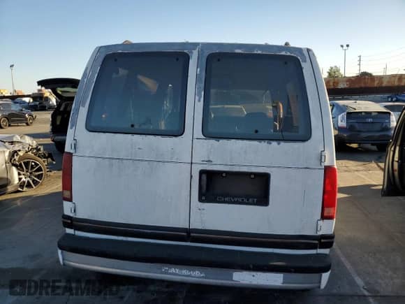 1990 Chevrolet Astro с VIN 1GNDM15Z4LB159994, выставлен на аукционе Copart как лот 79302264 с пробегом Не указан миль и Списание • Salvage title. История ставок и продаж доступна на DreamBid. Изображение 6.