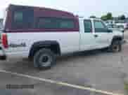1999 Chevrolet Silverado 2500 with VIN 1GCGK29R2XF020473, listed as a IAAI auction lot 42787534 with 121,205 mi miles and . Bid and sale history available at DreamBid. Image 4.