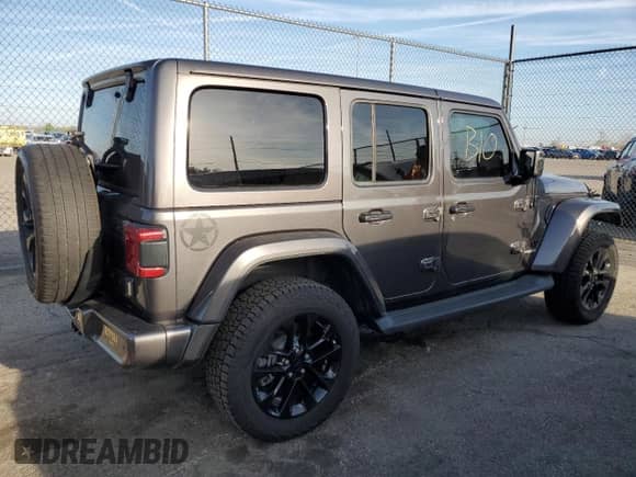 2021 Jeep Wrangler Unlimited Sahara Altitude z VIN 1C4HJXEN4MW514708, wystawiony jako Copart lot #53939635 z przebiegiem 60 161 mil mil oraz Szkoda całkowita • Salvage title. Historia ofert i sprzedaży dostępna na DreamBid. Obrazek 3.