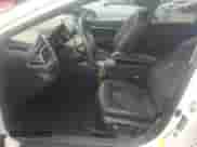 2023 Toyota Camry SE z VIN 4T1G11AK0PU099970, wystawiony jako Copart lot #81045445 z przebiegiem 32 846 mil mil oraz Szkoda całkowita • Salvage title. Historia ofert i sprzedaży dostępna na DreamBid. Obrazek 7.