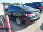 2013 Hyundai Sonata Limited with VIN KMHEC4A46DA089204, listed as a IAAI auction lot 43140667 with 123,317 mi miles and . Bid and sale history available at DreamBid. Image 3.