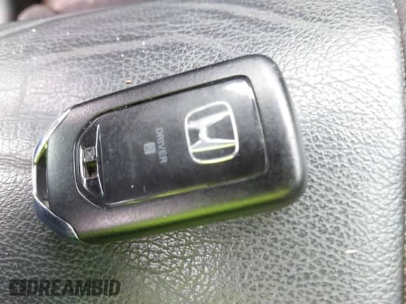 2021 Honda Pilot EX-L z VIN 5FNYF5H58MB027498, wystawiony jako IAAI lot #42404177 z przebiegiem 89 665 mil mil oraz . Historia ofert i sprzedaży dostępna na DreamBid. Obrazek 11.