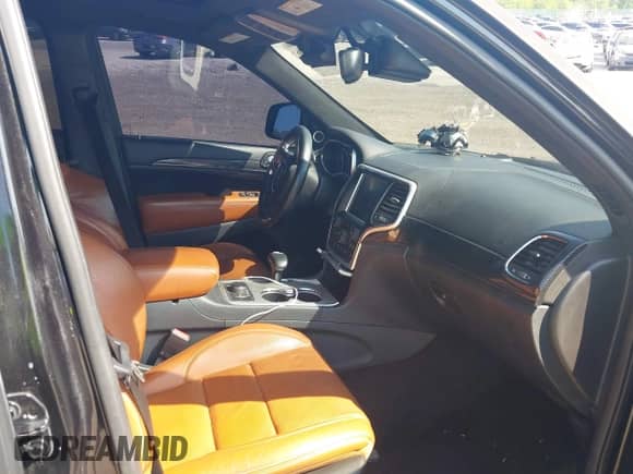 2014 Jeep Grand Cherokee SRT-8 с VIN 1C4RJFDJ1EC177589, выставлен на аукционе IAAI как лот 42931206 с пробегом 130 356 миль миль и . История ставок и продаж доступна на DreamBid. Изображение 5.