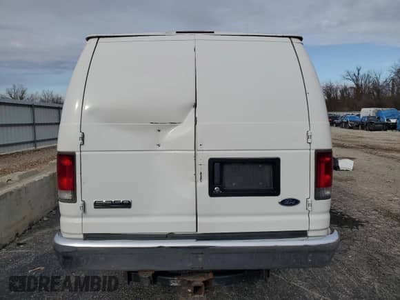 2006 Ford Econoline Cargo with VIN 1FTSS34LX6HA94133, listed as a Copart auction lot 87221114 with 87,999 mi miles and Salvage title. Bid and sale history available at DreamBid. Image 6.