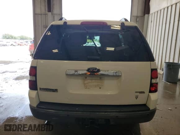 2006 Ford Explorer XLT z VIN 1FMEU73856UA60311, wystawiony jako Copart lot #67998975 z przebiegiem 208 603 mil mil oraz Nie do naprawy • Non repairable. Historia ofert i sprzedaży dostępna na DreamBid. Obrazek 6.