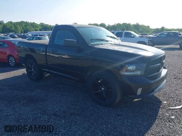 2014 Ram 1500 Express z VIN 3C6JR6AT1EG156872, wystawiony jako IAAI lot #42364099 z przebiegiem 240 249 mil mil oraz . Historia ofert i sprzedaży dostępna na DreamBid. Obrazek 1.