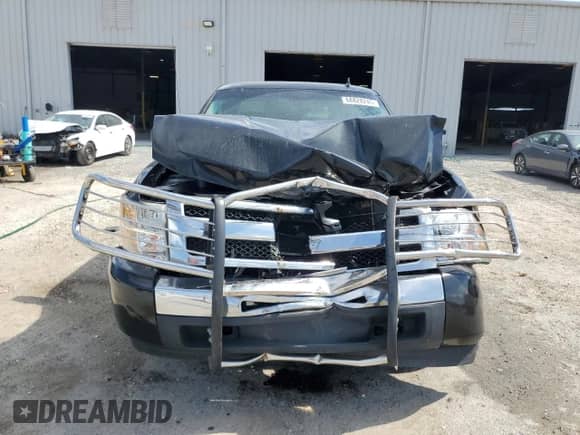 2011 Chevrolet Silverado 1500 LS z VIN 1GCRCREA1BZ109683, wystawiony jako Copart lot #68828245 z przebiegiem 191 316 mil mil oraz Szkoda całkowita • Salvage title. Historia ofert i sprzedaży dostępna na DreamBid. Obrazek 5.