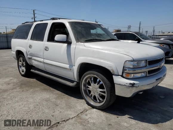 2003 Chevrolet Suburban LS с VIN 3GNEC16T43G178098, выставлен на аукционе Copart как лот 63459265 с пробегом 110 301 миль миль и Списание • Salvage title. История ставок и продаж доступна на DreamBid. Изображение 4.