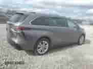 2022 Toyota Sienna Platinum с VIN 5TDERKEC3NS135567, выставлен на аукционе Copart как лот 43991625 с пробегом 33 711 миль миль и Списание • Salvage title. История ставок и продаж доступна на DreamBid. Изображение 3.