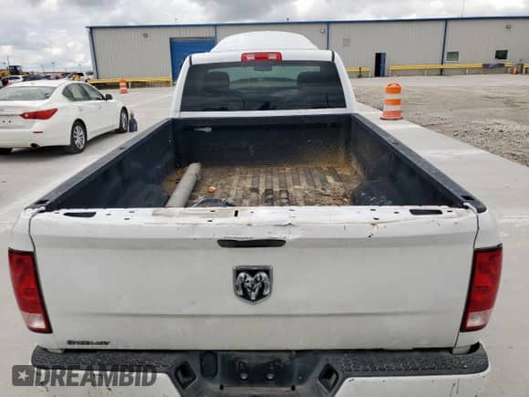 2013 Ram 1500 Tradesman с VIN 3C6JR6DT7DG552797, выставлен на аукционе Copart как лот 58328395 с пробегом 172 953 миль миль и Списание • Salvage title. История ставок и продаж доступна на DreamBid. Изображение 10.