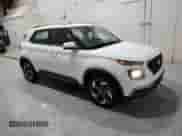 2025 Hyundai Venue SEL with VIN KMHRC8A30SU392734, listed as a Copart auction lot 89492325 with 2,732 mi miles and Non repairable. Bid and sale history available at DreamBid. Image 4.