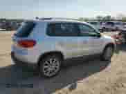 2013 Volkswagen Tiguan SE с VIN WVGAV7AX5DW512832, выставлен на аукционе Copart как лот 49645605 с пробегом 121 341 миль миль и Чистый • Clean title. История ставок и продаж доступна на DreamBid. Изображение 3.