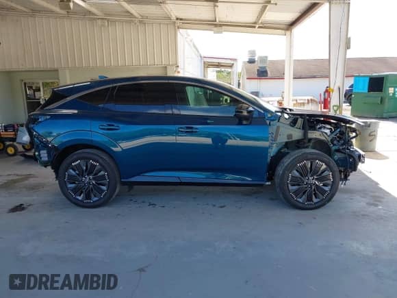 2025 Nissan Murano Platinum with VIN 5N1AZ3DT2SC112599, listed as a IAAI auction lot 42931843 with 3,340 mi miles and . Bid and sale history available at DreamBid. Image 14.