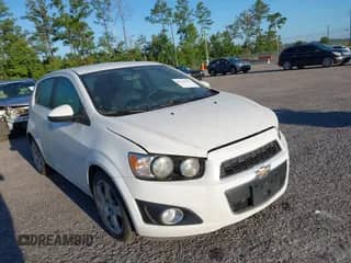 2014 Chevrolet Sonic LTZ с VIN 1G1JE6SB7E4186829, выставлен на аукционе IAAI как лот 43152587 с пробегом 100 844 миль миль и . История ставок и продаж доступна на DreamBid. Изображение 1.