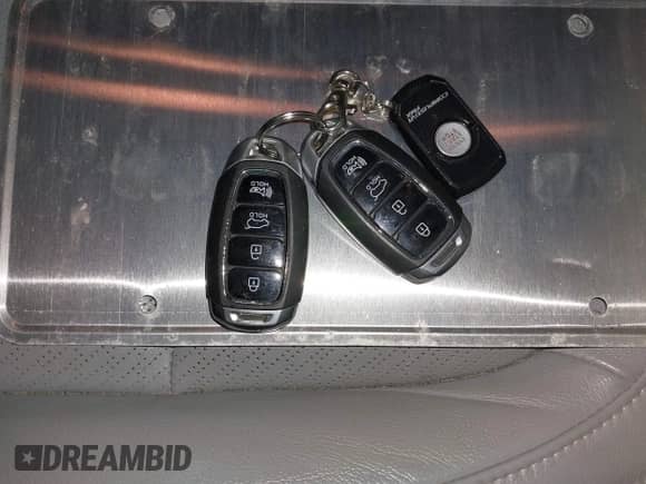 2018 Hyundai Kona Limited с VIN KM8K3CA5XJU098231, выставлен на аукционе IAAI как лот 42712306 с пробегом 103 514 миль миль и . История ставок и продаж доступна на DreamBid. Изображение 11.