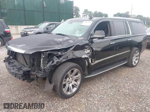 2019 Cadillac Escalade ESV Luxury с VIN 1GYS4HKJ6KR284003, выставлен на аукционе IAAI как лот 42893201 с пробегом 170 270 миль миль и . История ставок и продаж доступна на DreamBid. Изображение 2.